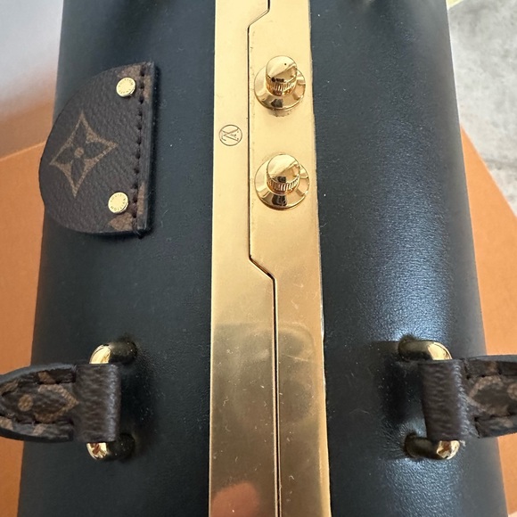 Brand new Louis Vuitton Speedy Doctor 25 - Picture 7 of 16